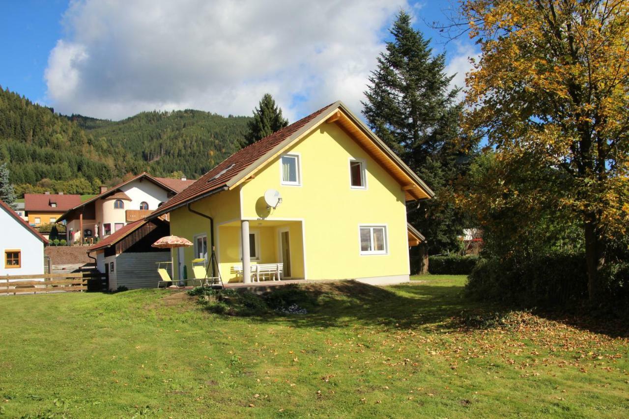 Narrenhaus Villa Fohnsdorf Exterior photo